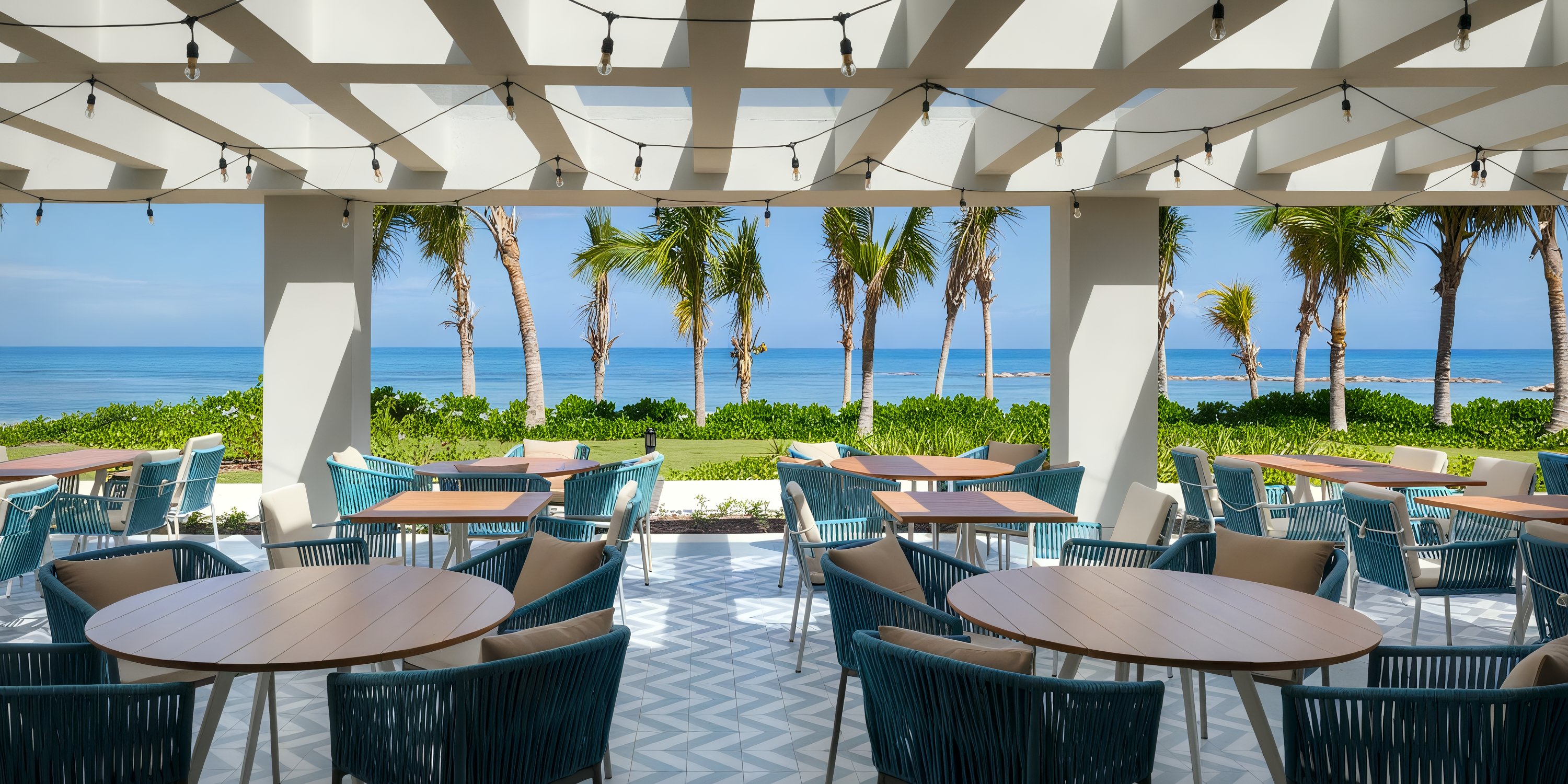 Ocean Eden Bay Restaurant 4